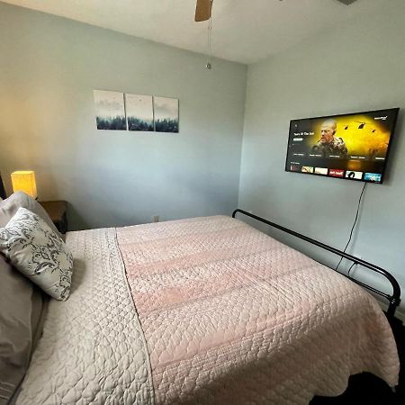 Urban Las Vegas Colonial In The Heart Of Vegas Villa Luaran gambar