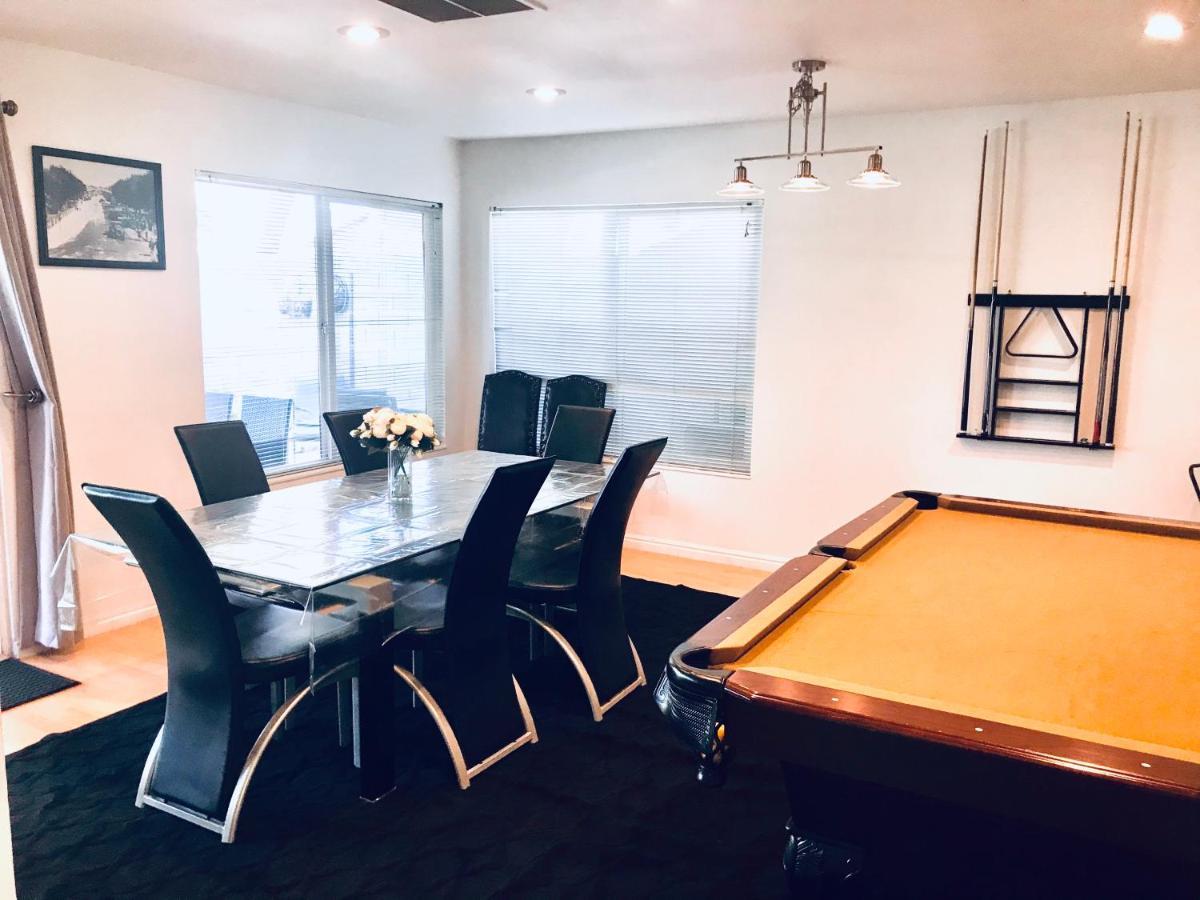 Urban Las Vegas Colonial In The Heart Of Vegas Villa Luaran gambar