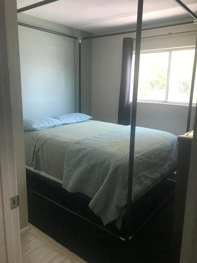 Urban Las Vegas Colonial In The Heart Of Vegas Villa Luaran gambar