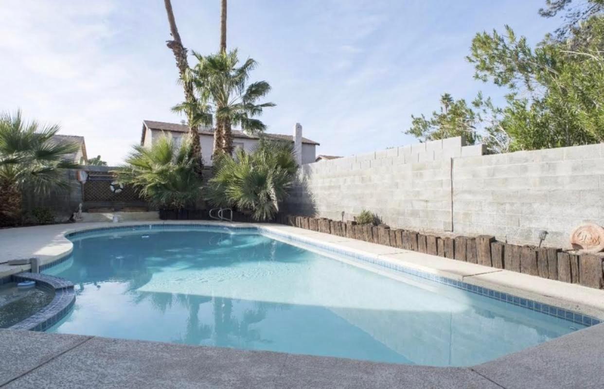 Urban Las Vegas Colonial In The Heart Of Vegas Villa Luaran gambar