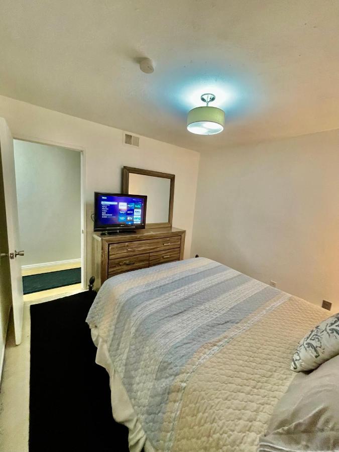 Urban Las Vegas Colonial In The Heart Of Vegas Villa Luaran gambar